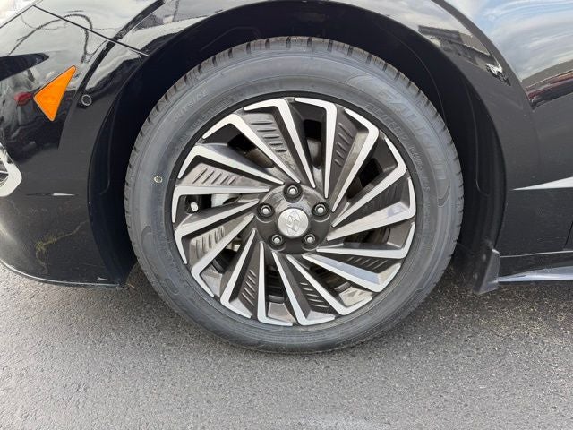 2023 Hyundai Sonata Hybrid Limited