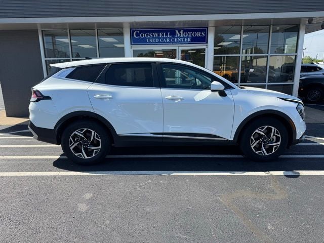 2024 Kia Sportage LX
