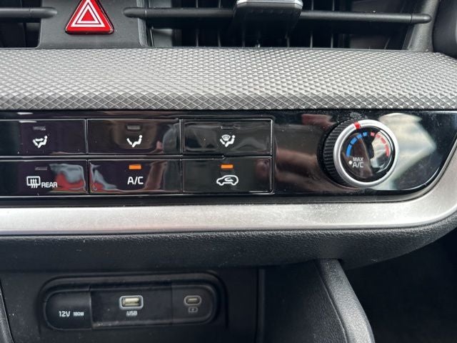 2024 Kia Sportage LX